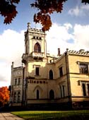 Имение Алуксне в наши дни - фото Р. Римша